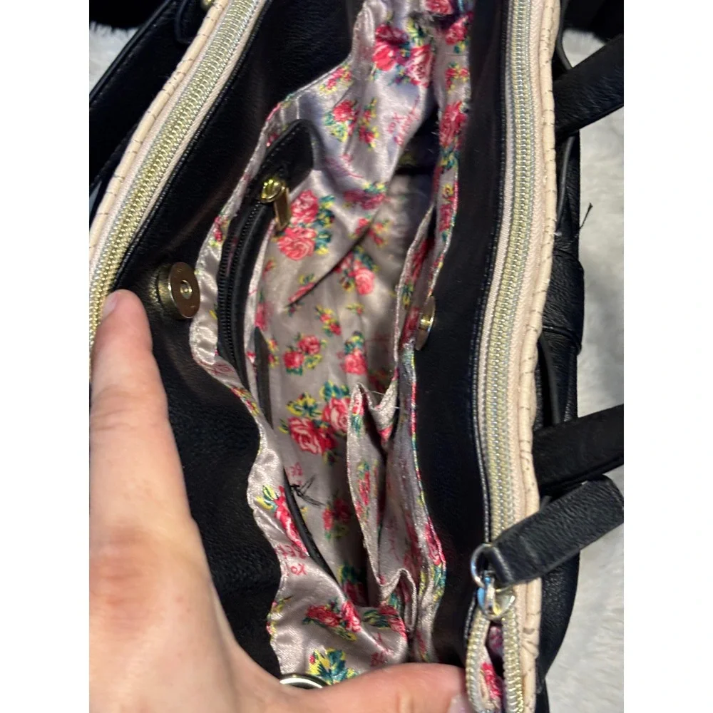 Betsey Johnson betsey johnson